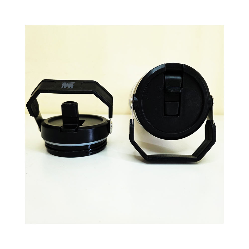 Labubu-Stanley-Quencher-The-FlipStraw-Tumbler-30-oz2