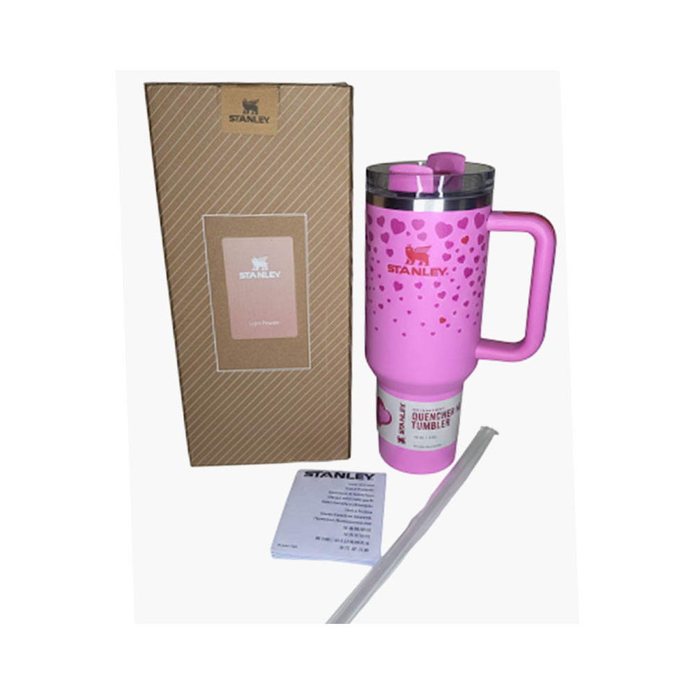 Stanley-The-Quencher-Flip-Straw-Tumbler-40oz---Pink-Hearts2